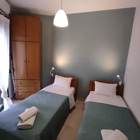 Marianne * Nikiti (Sithonia)